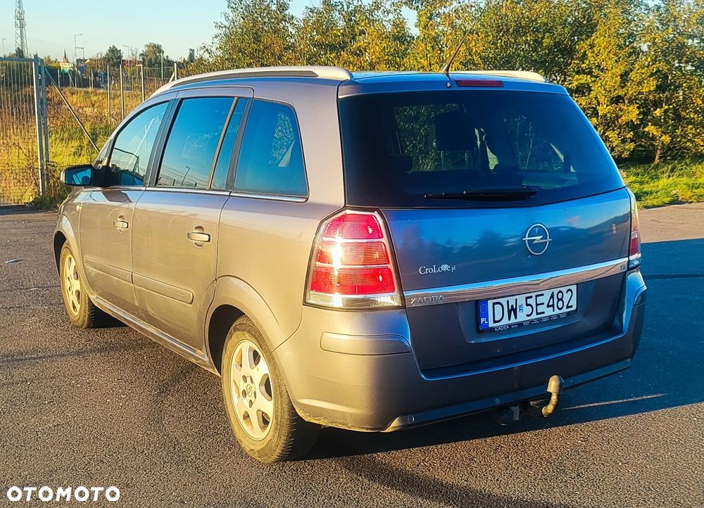 Opel Zafira 2007 photo 4