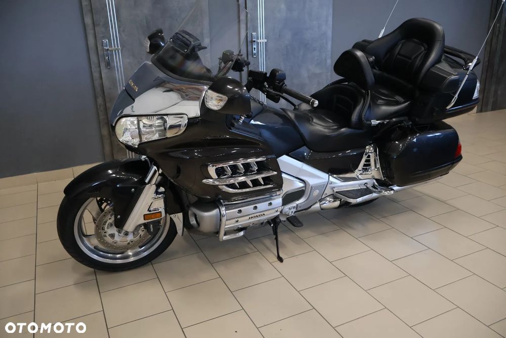 Honda GL - 13