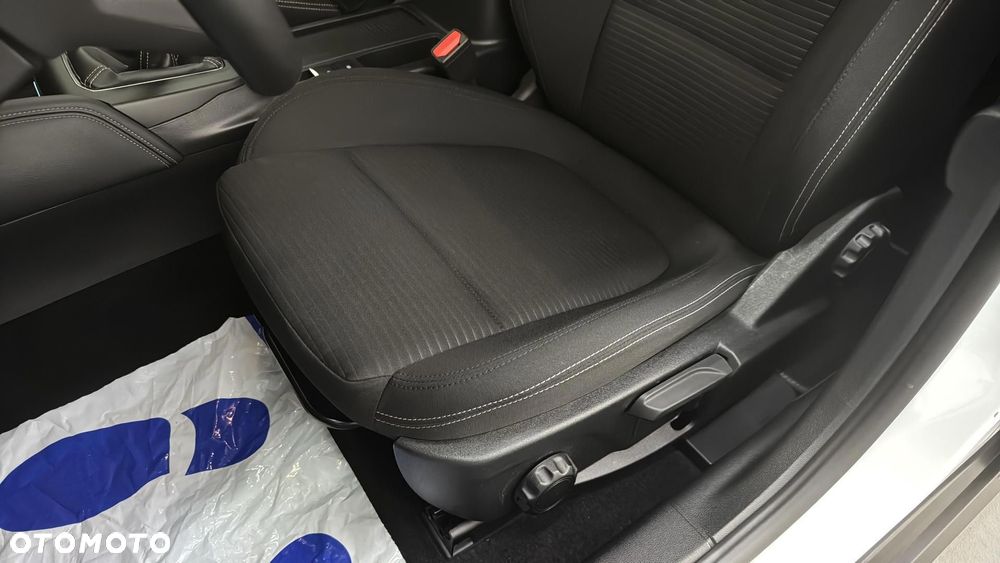 Ford Focus 1.0 EcoBoost mHEV Titanium X - 14