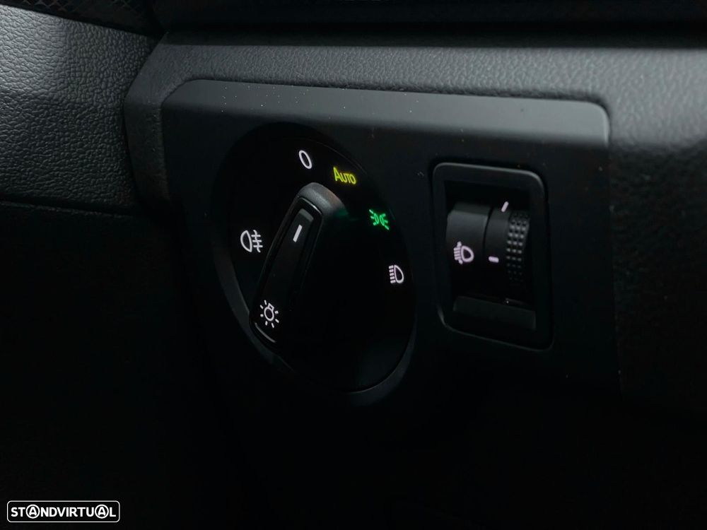 VW T-Cross 1.0 TSI Life - 9