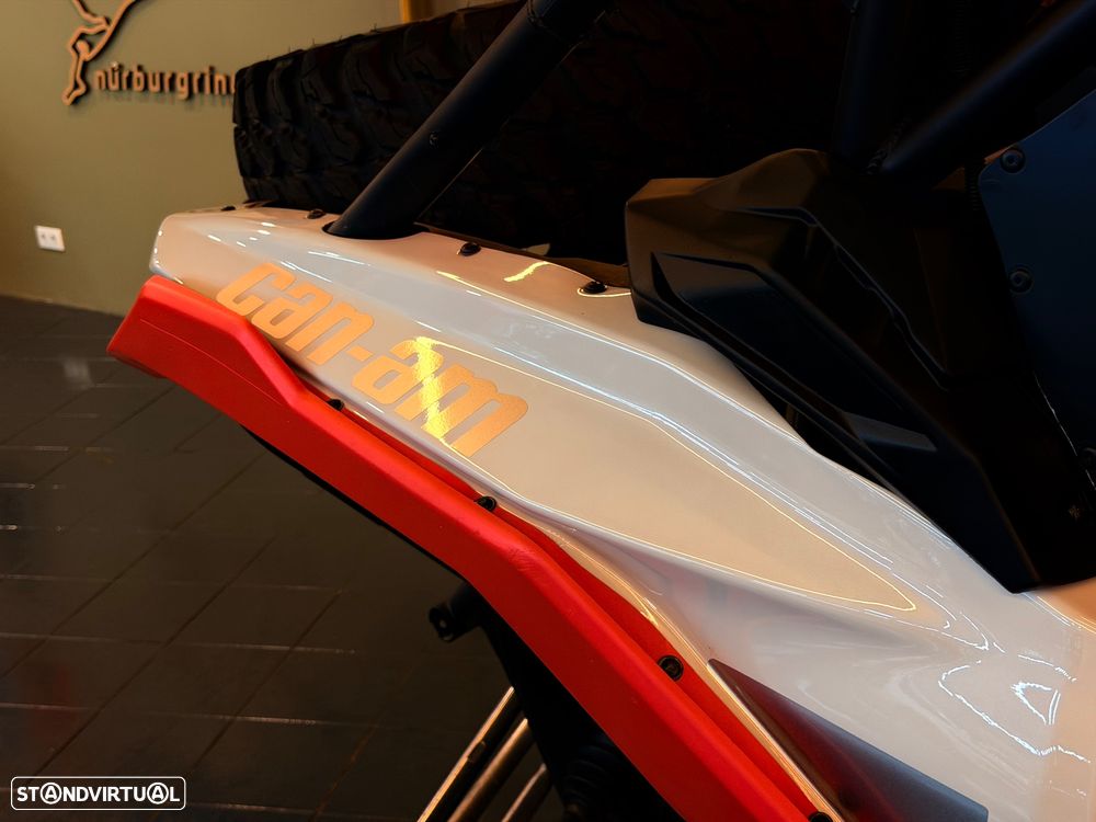 Can-Am Maverick X3 Maverick X3 RC 2022 c/passaporte técnico + atrelado + equipamento origem - 52