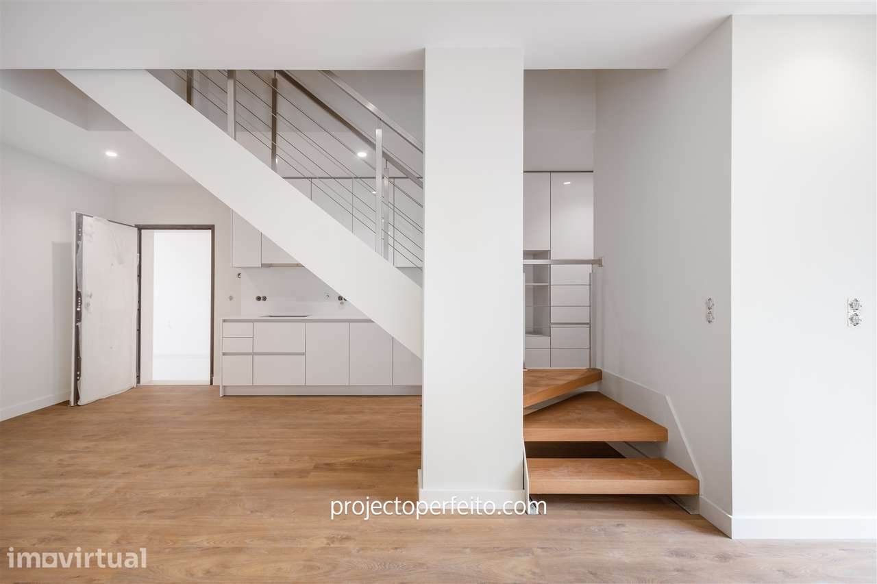 Apartamento T2 DUPLEX Venda em Espinho,Espinho - Grande imagem: 3/18