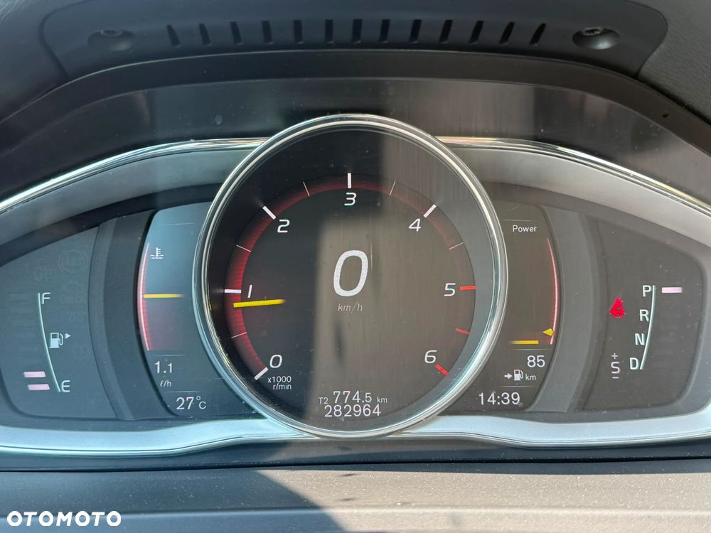 Volvo S60 D3 Drive-E Summum - 3