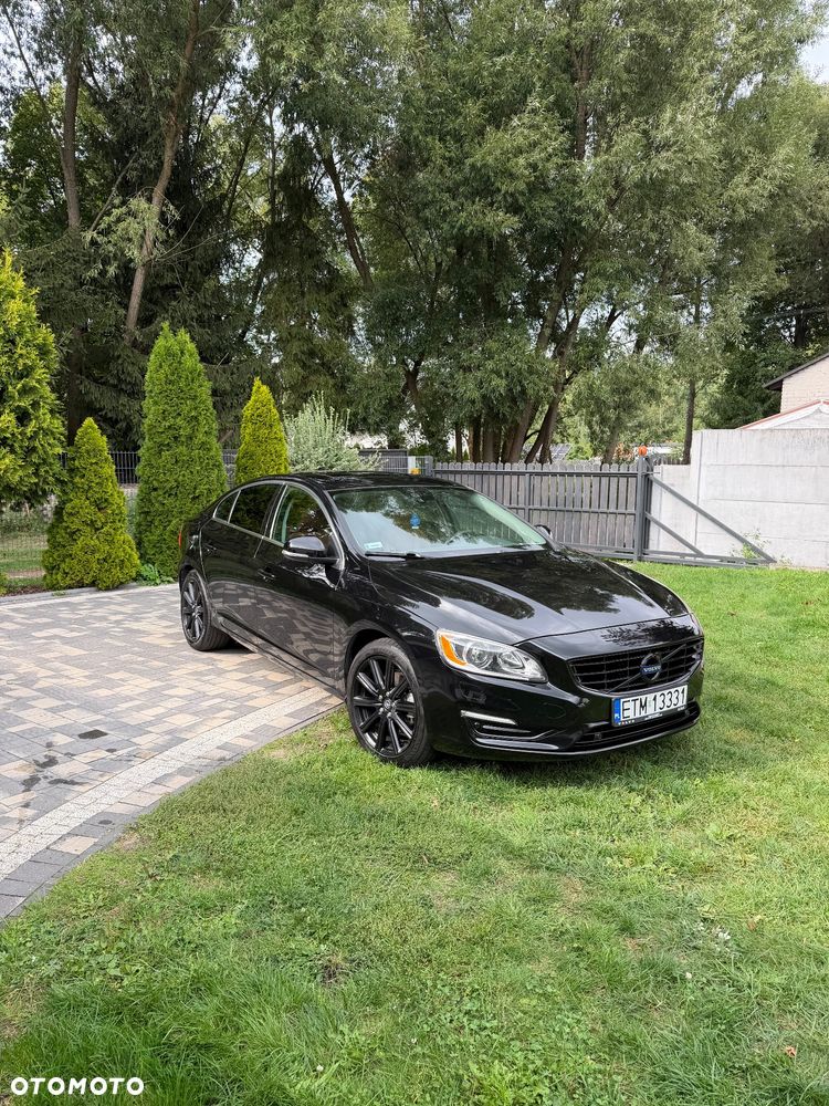 Volvo S60 T5 Momentum - 4