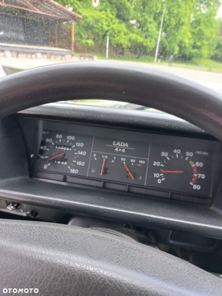 Lada Niva - 6