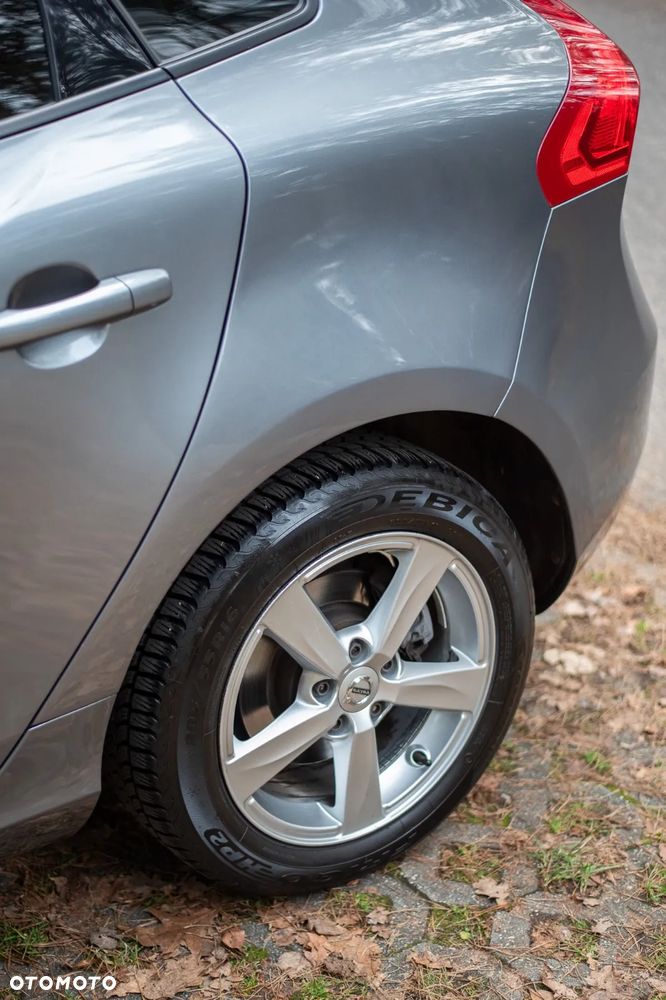 Volvo V40 T2 Geartronic - 20