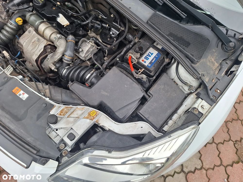 Ford Focus - 22