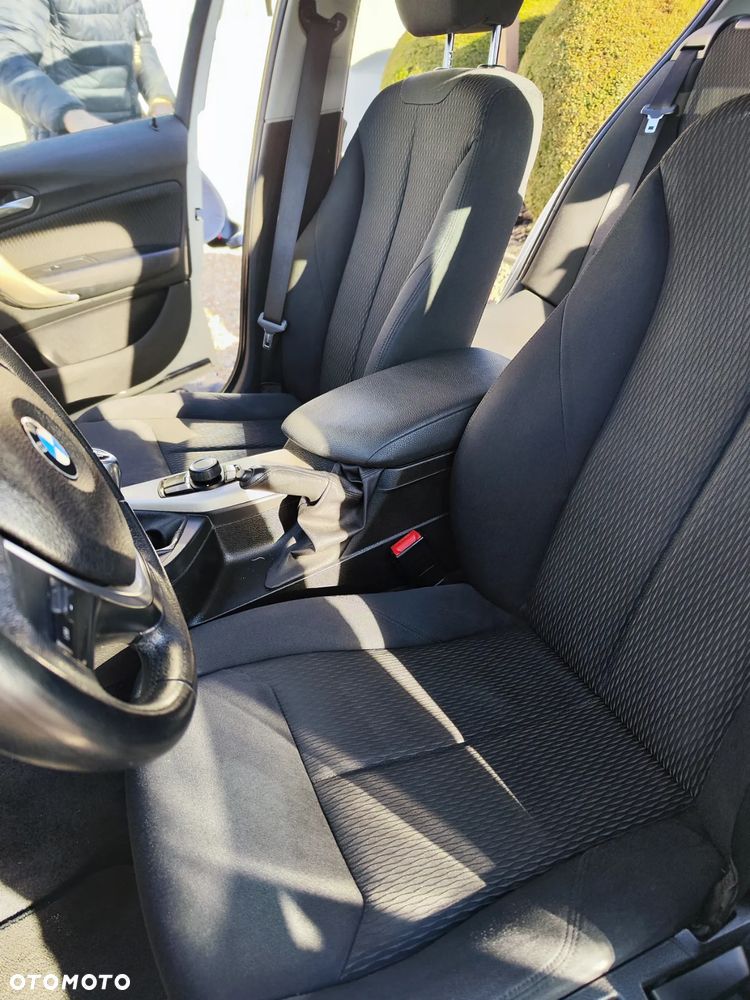BMW Seria 1 116i - 18