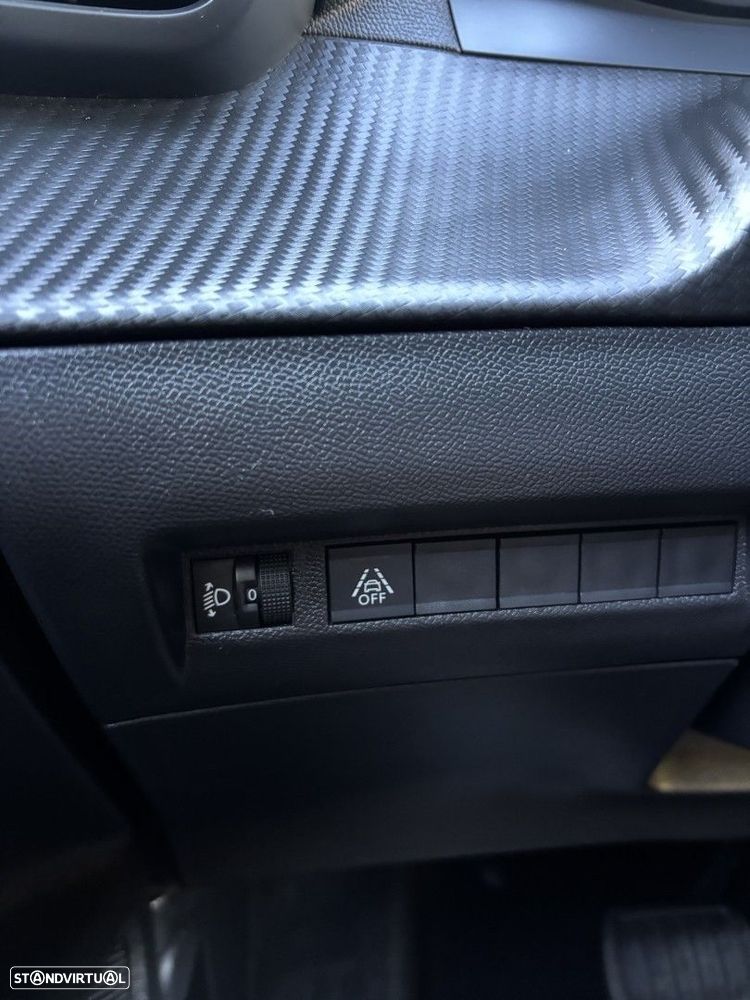 Peugeot 2008 1.2 PureTech Active Pack EAT8 - 27