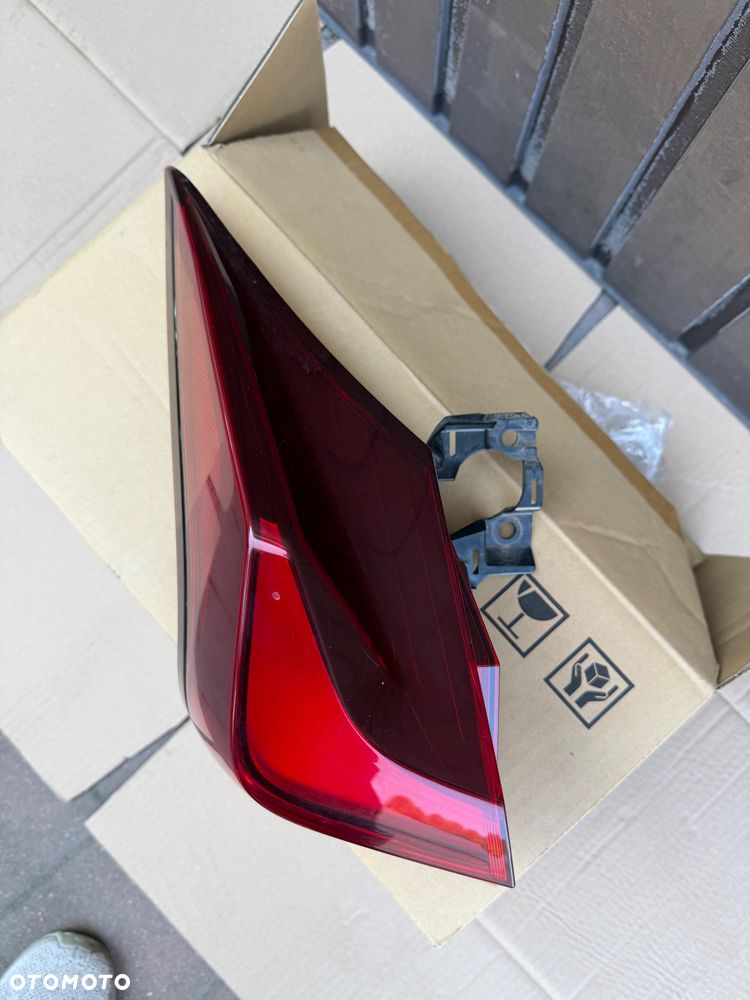 LAMPA LEWA TYŁ TYLNA LEXUS UX LED 2018- EUROPA - 3