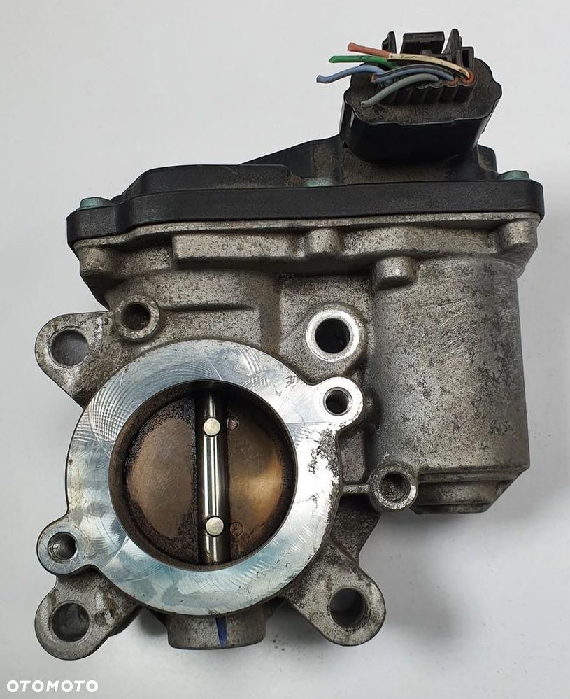 PRZEPUSTNICA SMART FORFOUR II 453 0.9 T A2C37725700 161208729R - 1