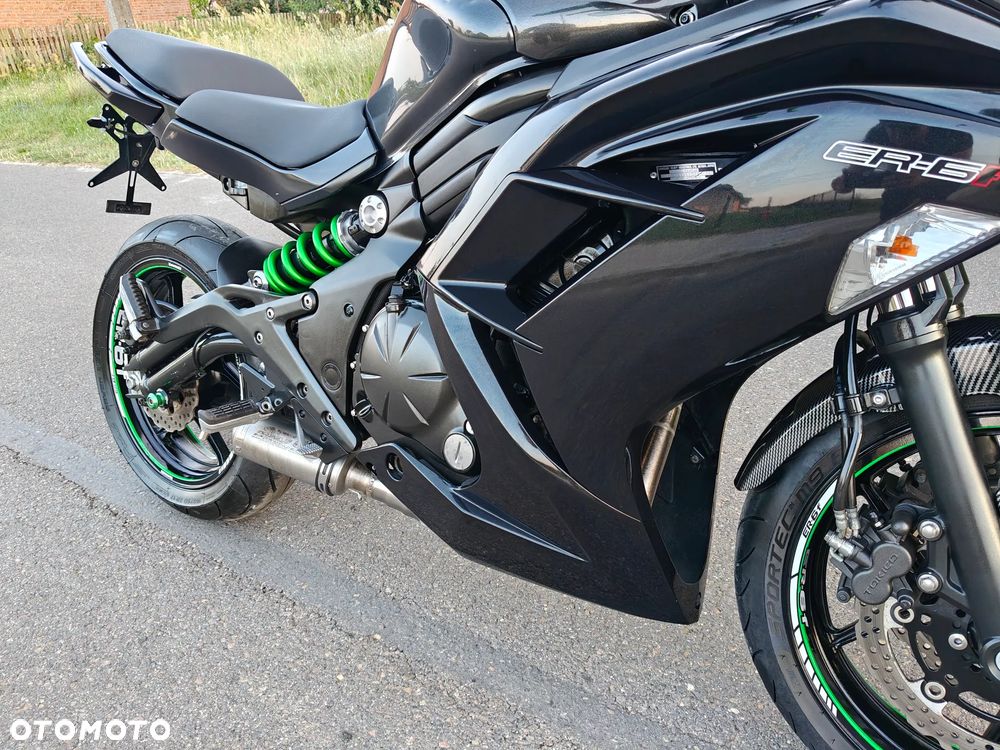 Kawasaki ER - 10