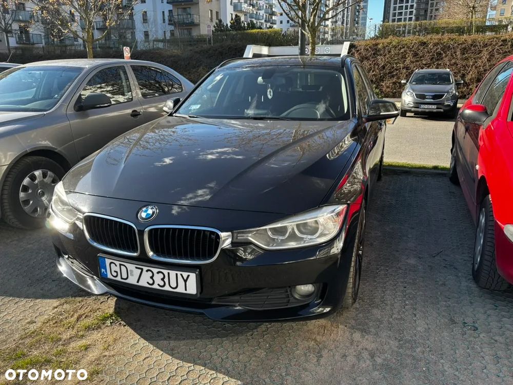 BMW Seria 3 318d - 10