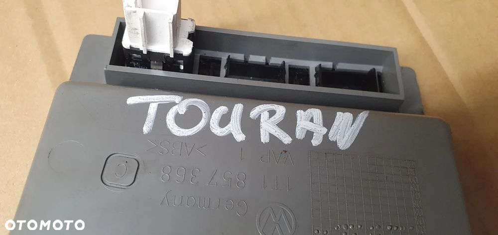 Półka schowek przełącznik ESP VW Touran 1T1857368C - 7