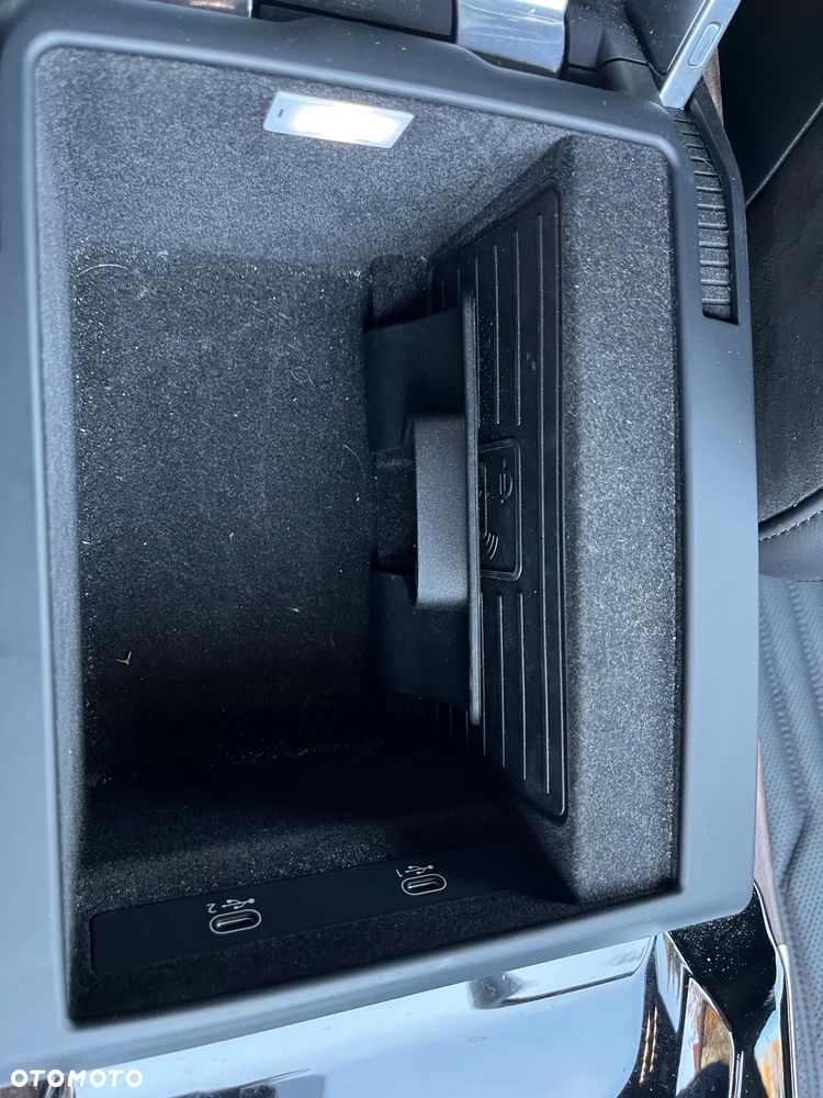 Audi A8 60 TFSI e Quattro Tiptronic - 23