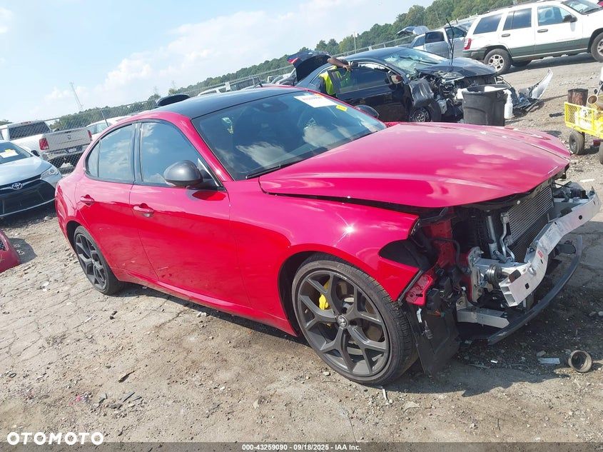 Alfa Romeo Giulia - 22