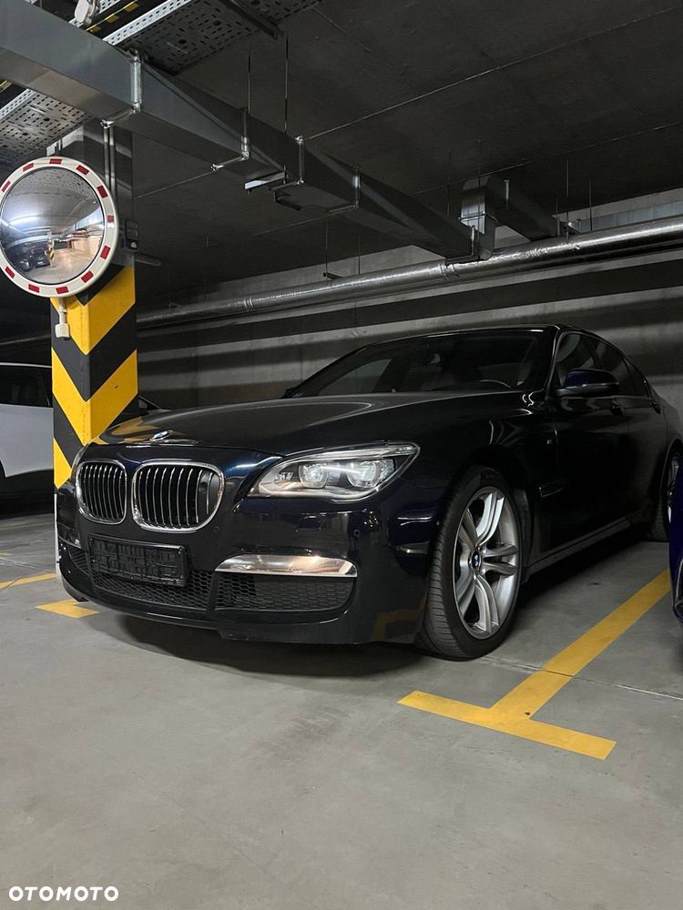 BMW Seria 7 740d xDrive - 2