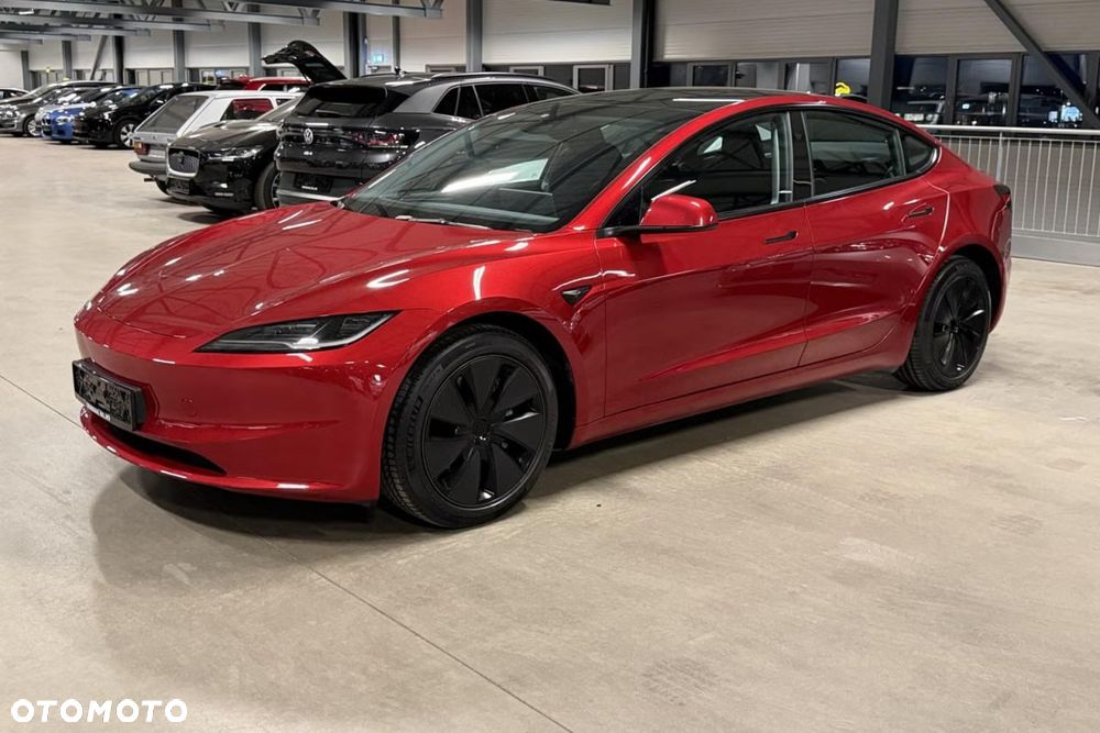 Tesla Model 3 Langstreckenbatterie Allradantrieb Dual Motor - 1