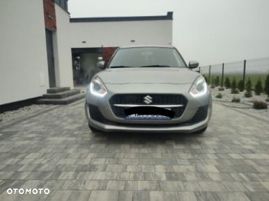 Suzuki Swift - 3