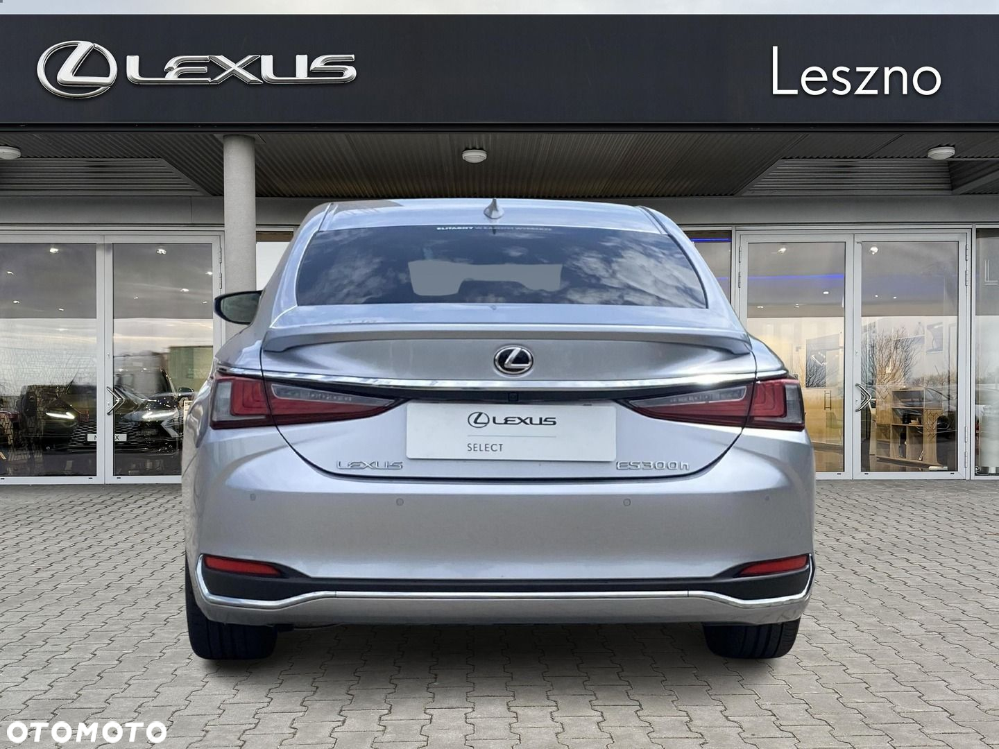Lexus ES - 8