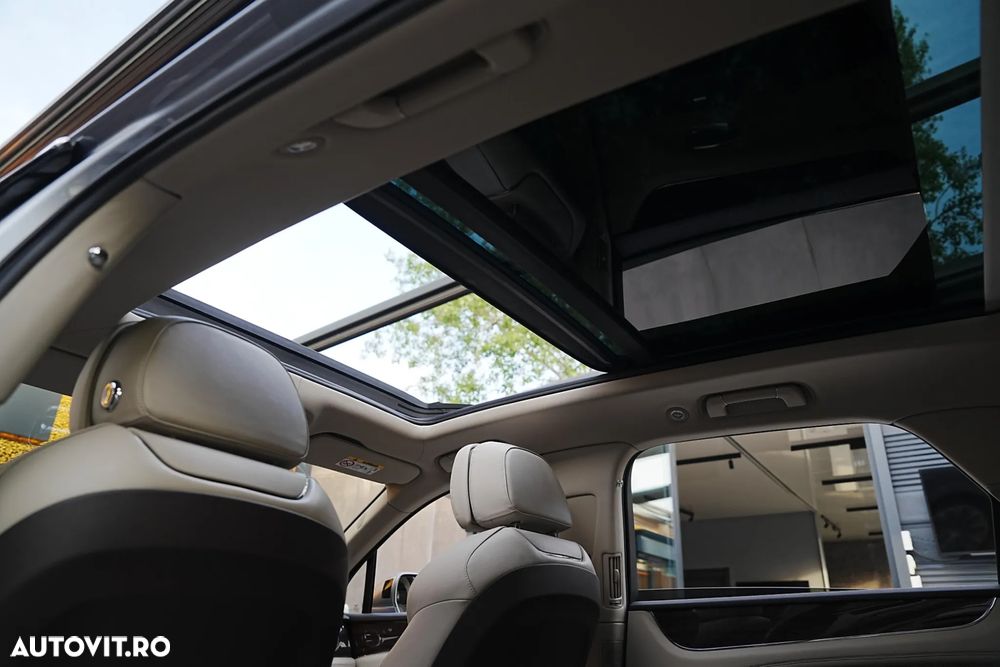 Bentley Bentayga - 23