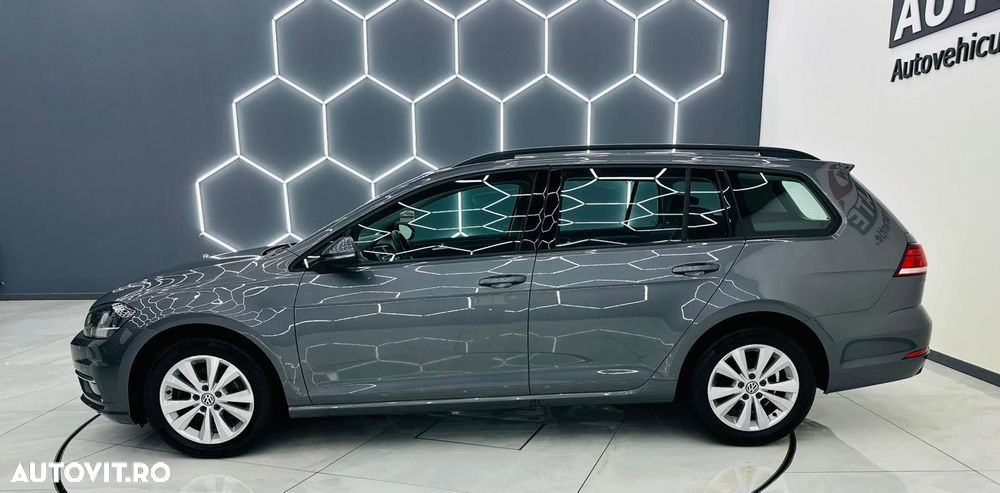 Volkswagen Golf 1.6 TDI (BlueMotion Technology) Trendline - 34