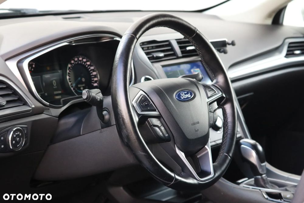 Ford Mondeo 2.0 TDCi Titanium PowerShift - 17