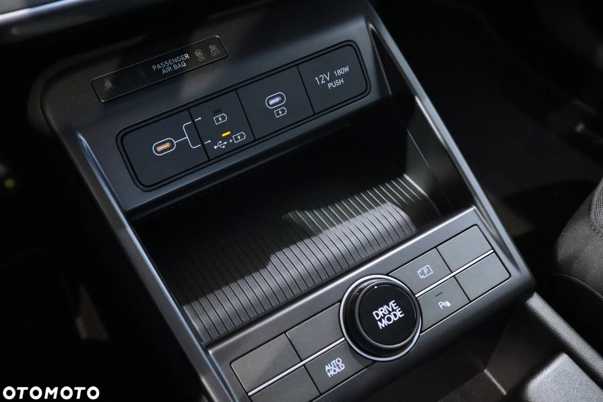 Hyundai Kona 1.6 GDI Hybrid Smart DCT - 12