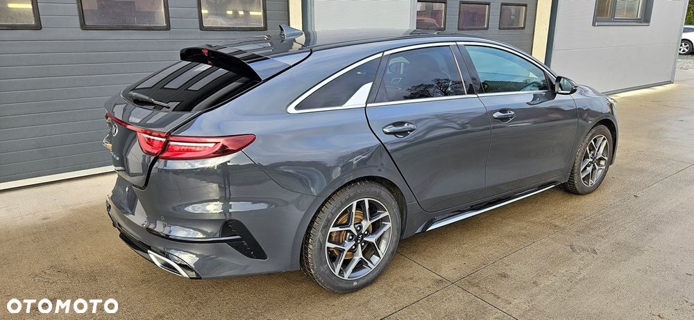 Kia ProCeed 1.6 CRDi DCT7 SCR GT LINE - 4