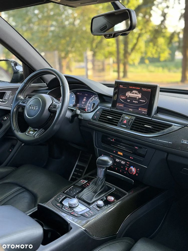 Audi S6 Limousine - 12