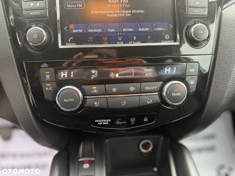 Nissan Qashqai 1.3 DIG-T MHEV N-Connecta - 22