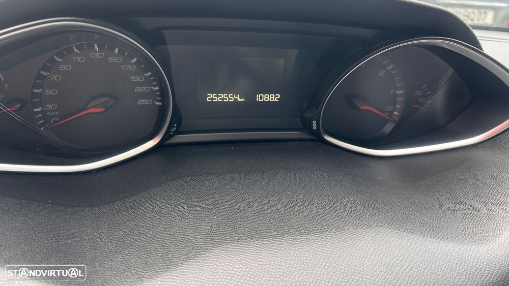 Peugeot 308 SW BlueHDi 120 Stop & Start Active - 4