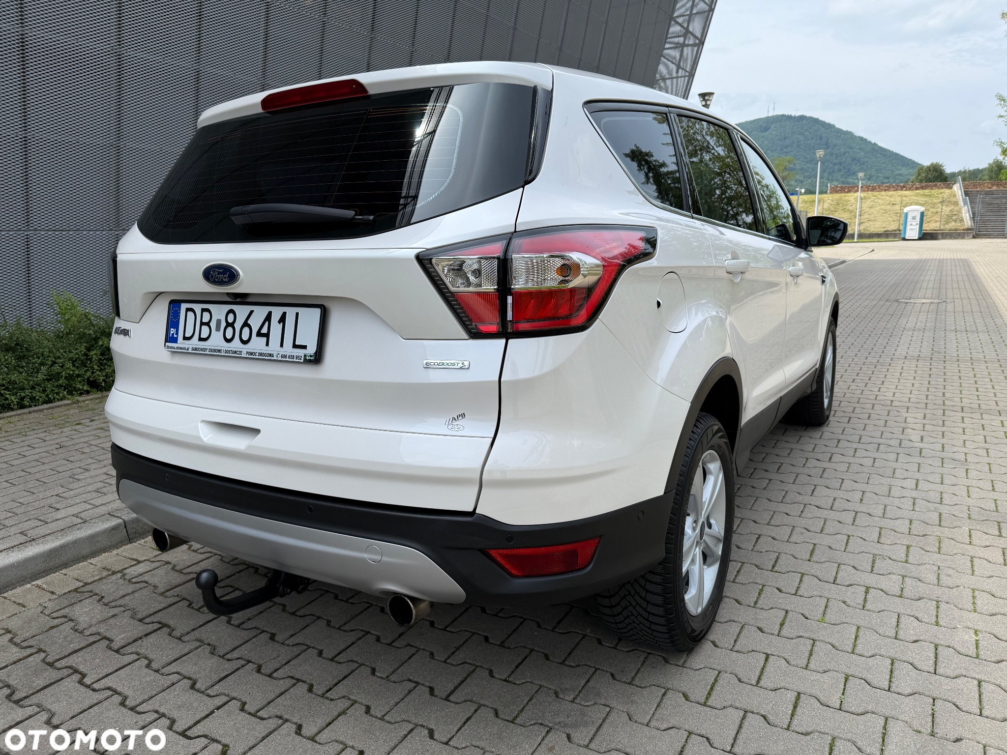 Ford Kuga 1.5 EcoBoost 2x4 Titanium - 5