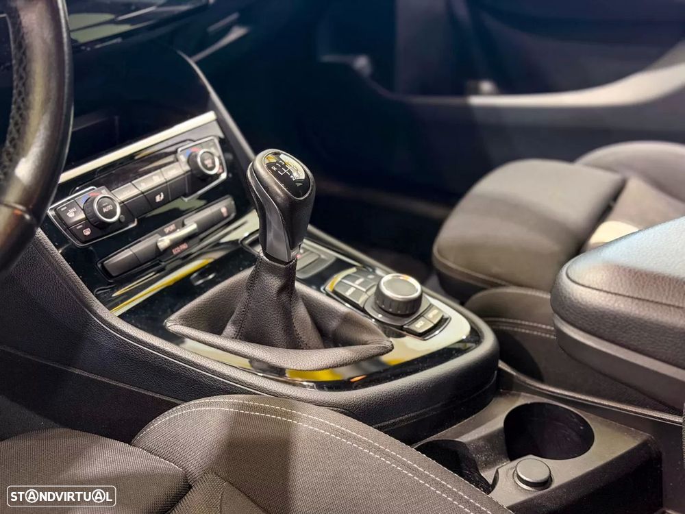 BMW 218 Gran Tourer d 7L Line Sport - 21