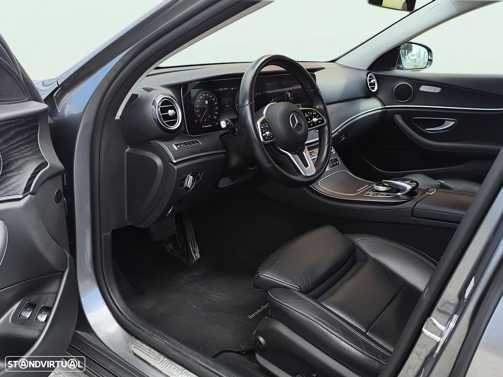 Mercedes-Benz E 300 - 10