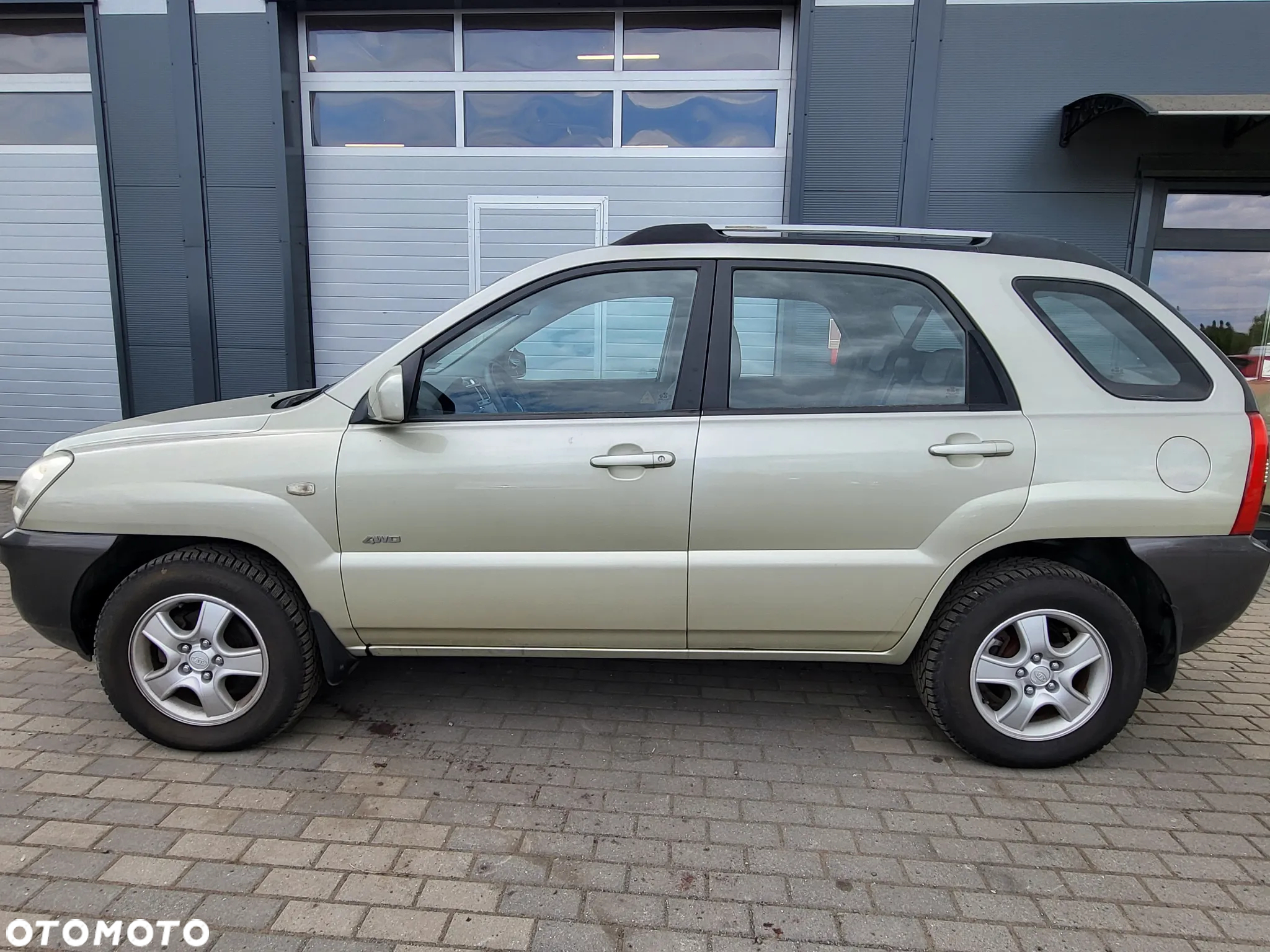 Kia Sportage 2.0 CRDi Freedom - 24