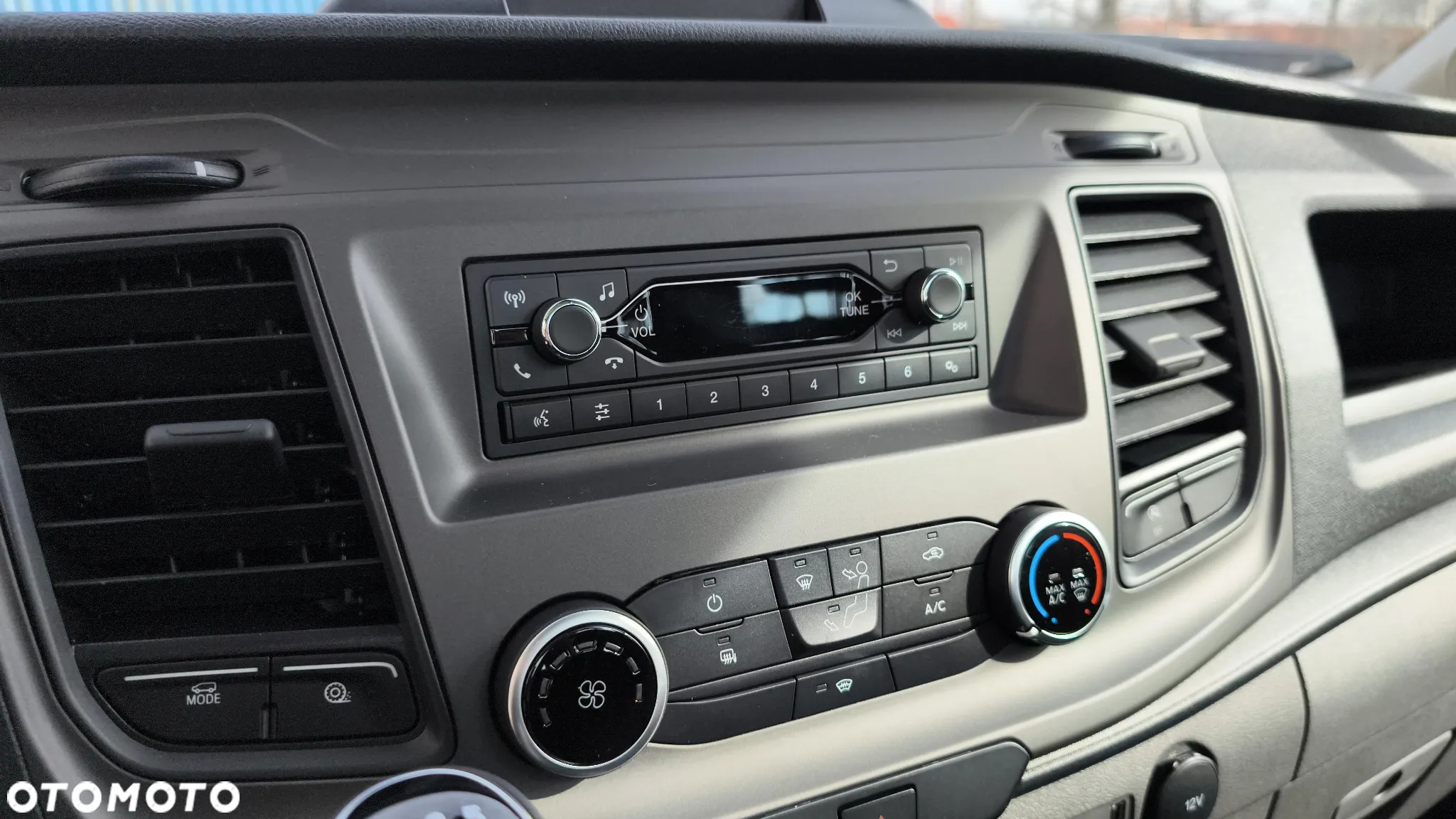 Ford Transit - 15