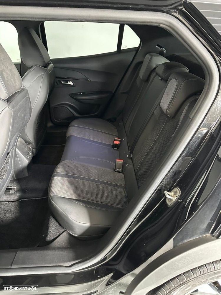 Peugeot 2008 1.2 PureTech GT Line - 13