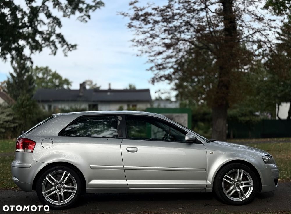 Audi A3 3-drzwiowe 2.0 TDI DPF S line Sportpaket - 18