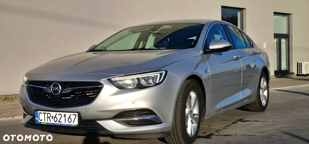 Opel Insignia 1.5 T Innovation S&S - 1