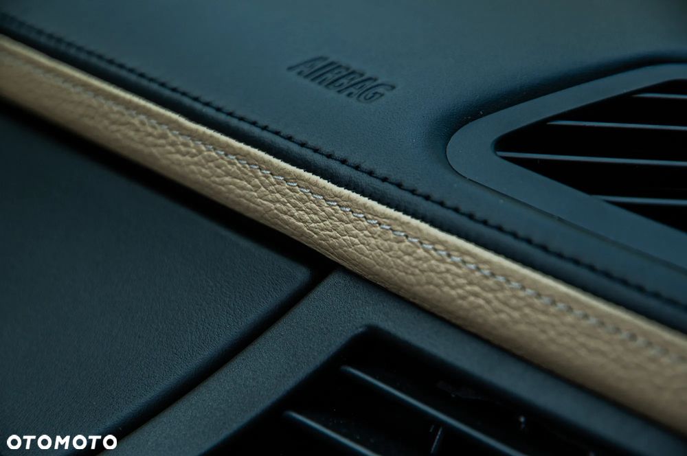 BMW X5 3.5i xDrive - 33