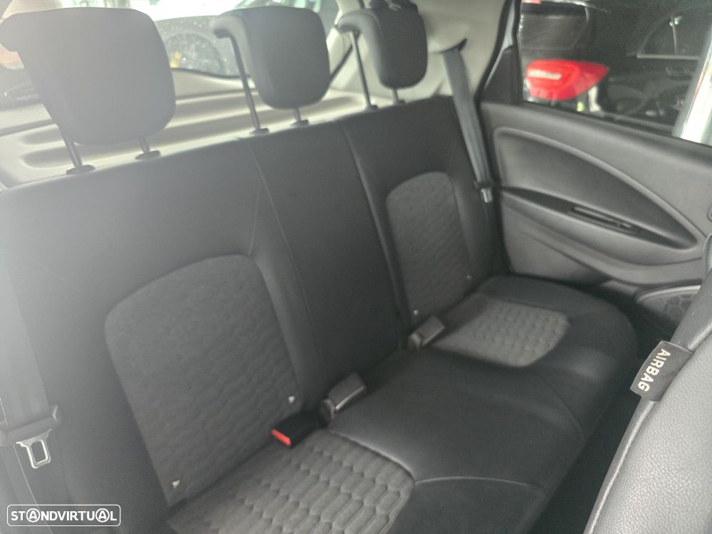Renault Zoe (c/ Bateria) Limited 50 - 20