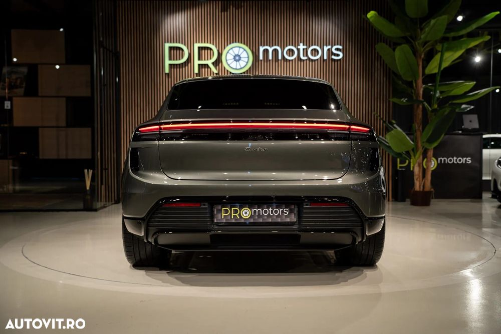 Porsche Macan - 6