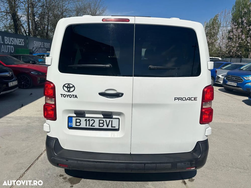 Toyota Proace 1.5 D-4D 120CP 8+1 L2H1 Base+ - 6