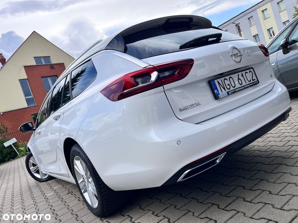 Opel Insignia - 10