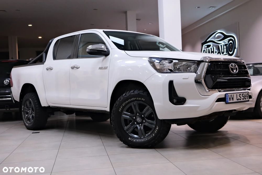Toyota Hilux 2022 photo 2