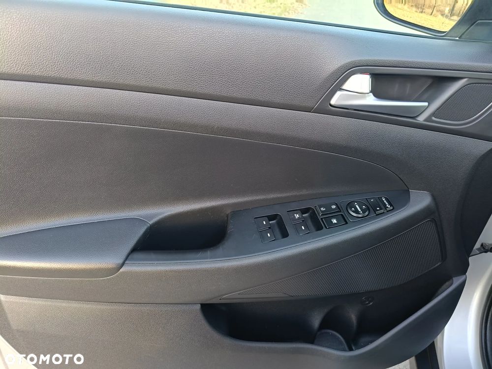 Hyundai Tucson 1.6 GDI BlueDrive Design 2WD - 15