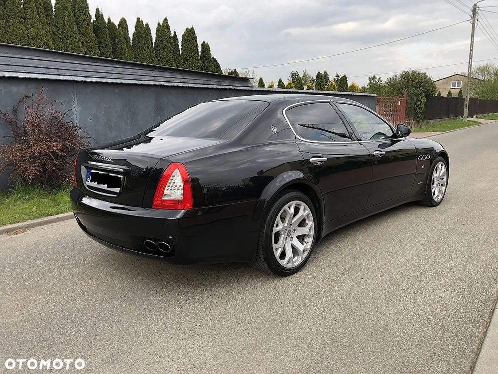 Maserati Quattroporte - 5