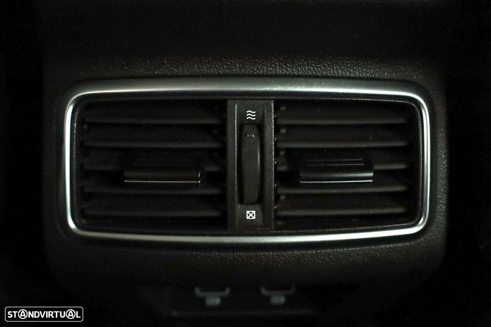 Renault Mégane 1.6 Plug-In Equilibre - 24