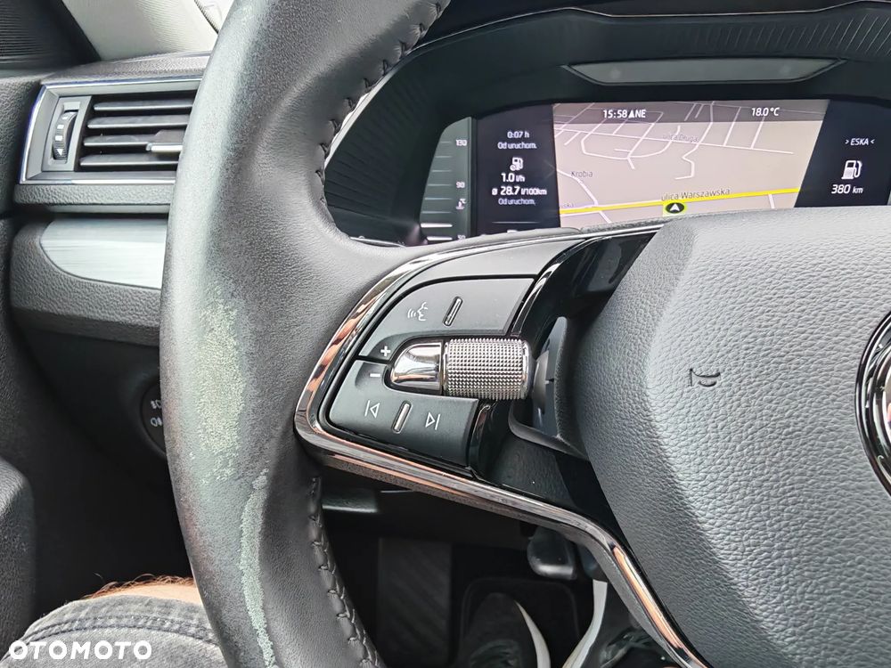 Skoda Superb 1.5 TSI Ambition DSG - 15